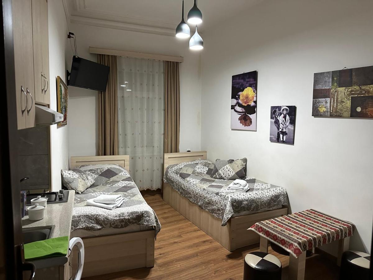 Апартаменти Leselidze